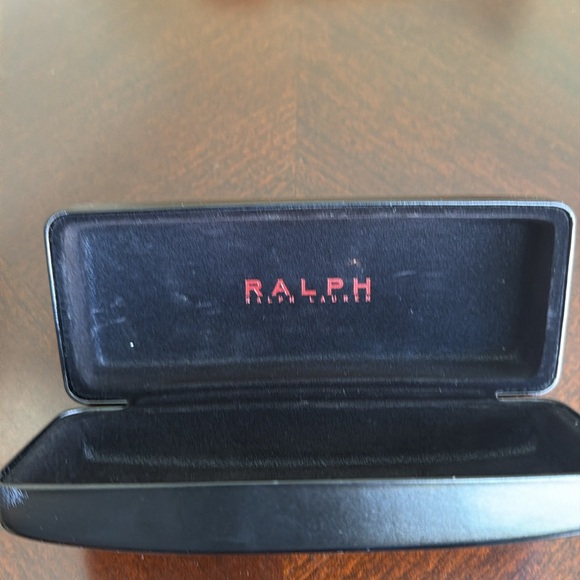 Ralph Lauren Black Leather Sunglasses Case with Embossed Logo - Picture 6 of 8